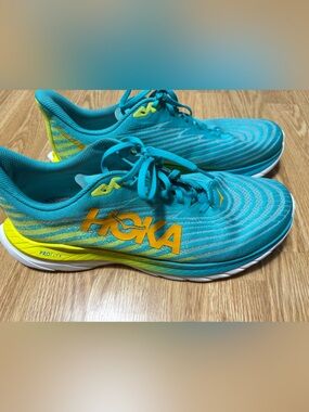 Hoka One One Mach 5 men’s 12D running shoes no insoles*